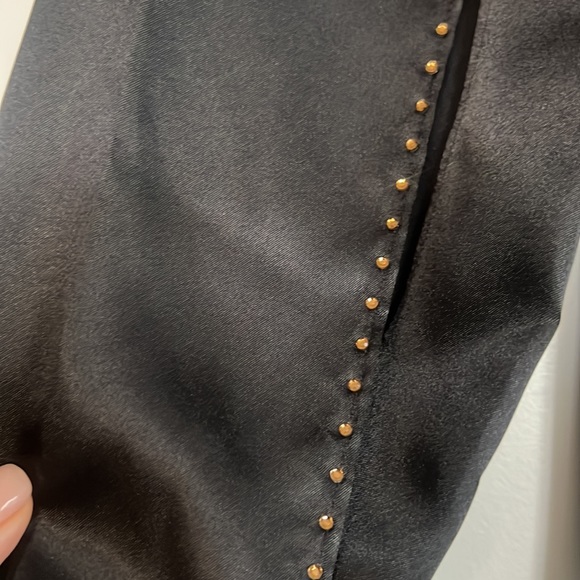 Ivoire de Laurence satin blouse - Picture 3 of 10